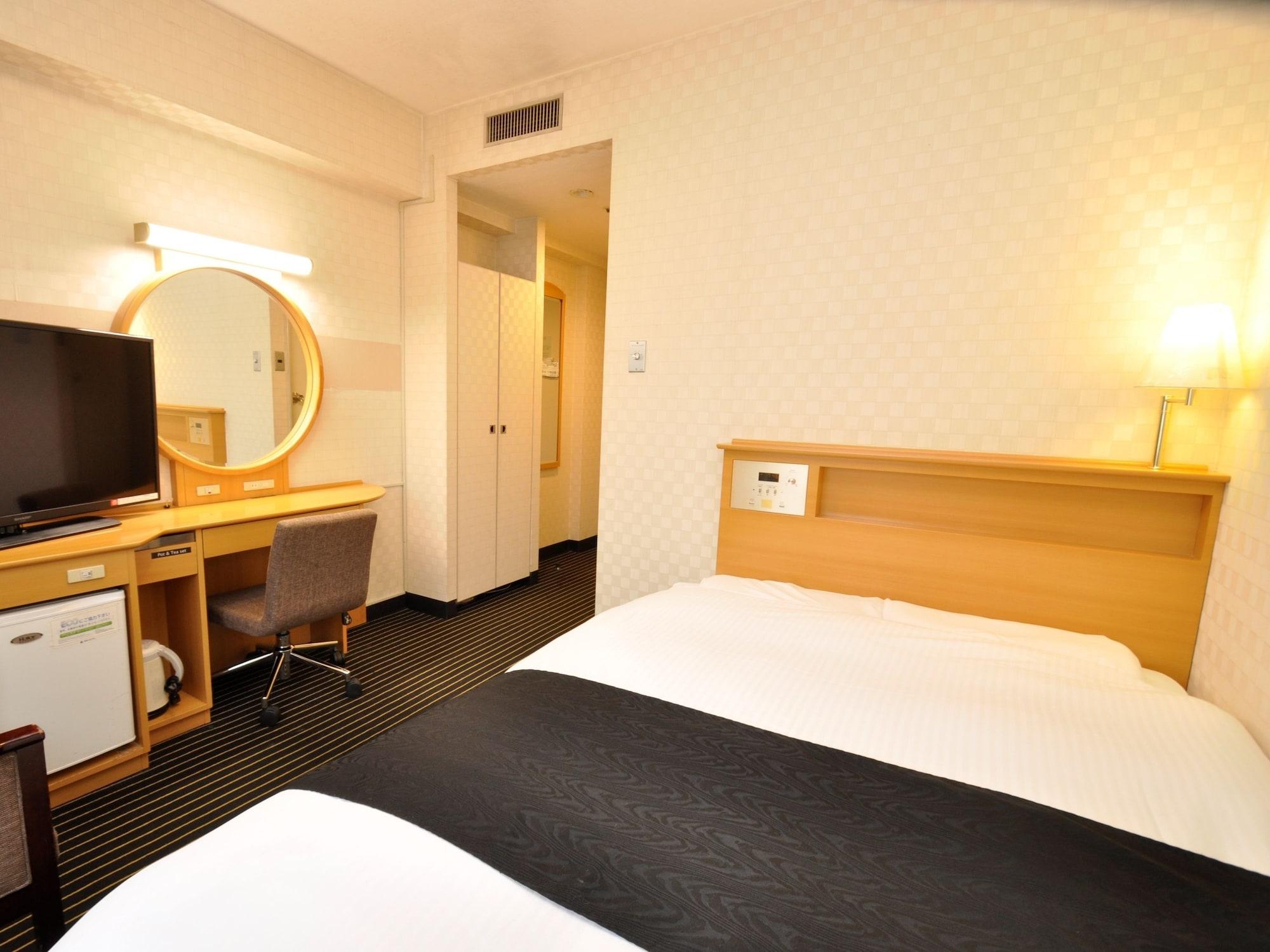 Apa Hotel Nagoya Sakae Ekimae Excellent Екстериор снимка